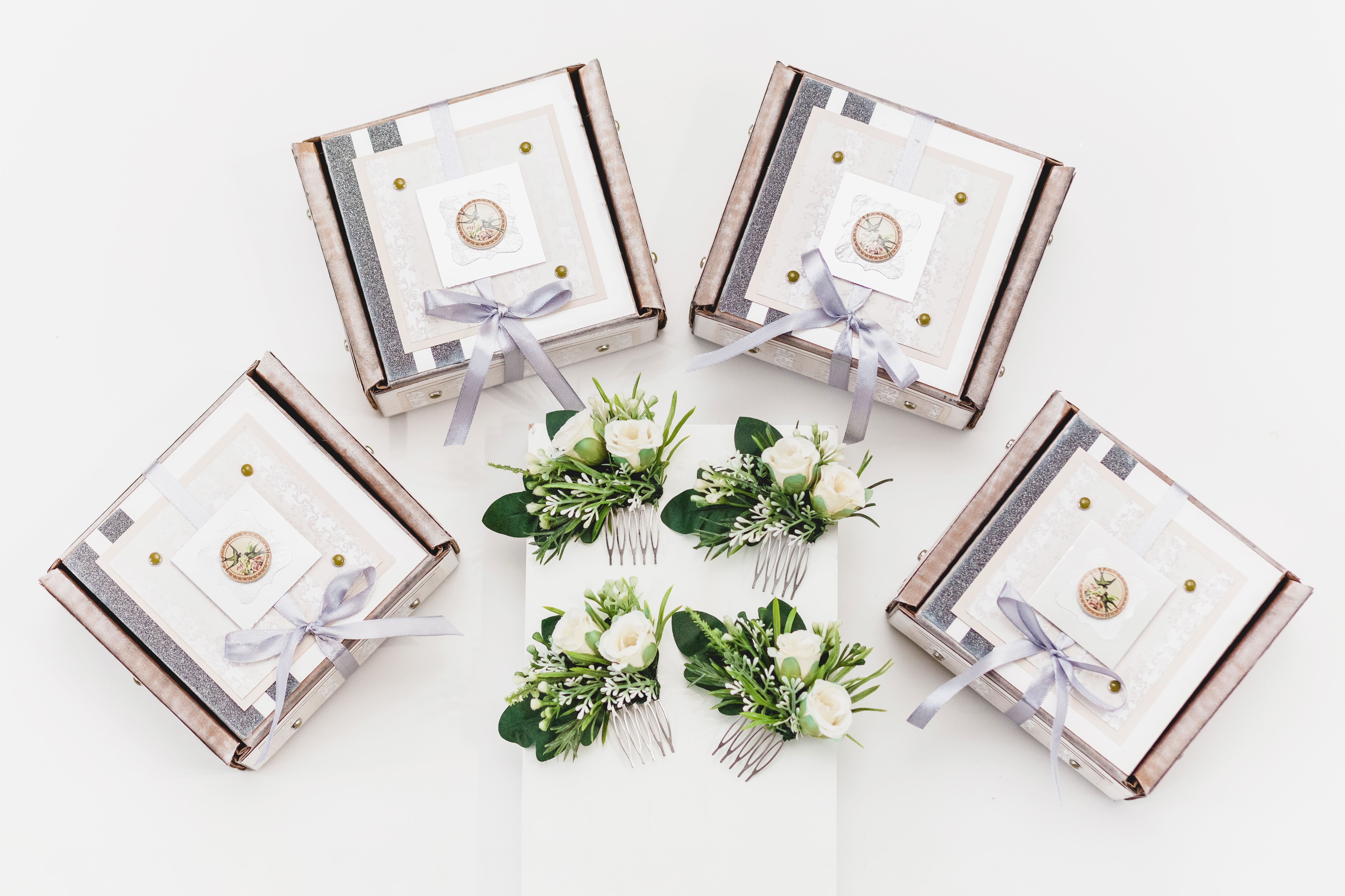 Best Bridesmaid & Wedding Party Proposal Gift Box Ideas_INLINE_1000x600_2